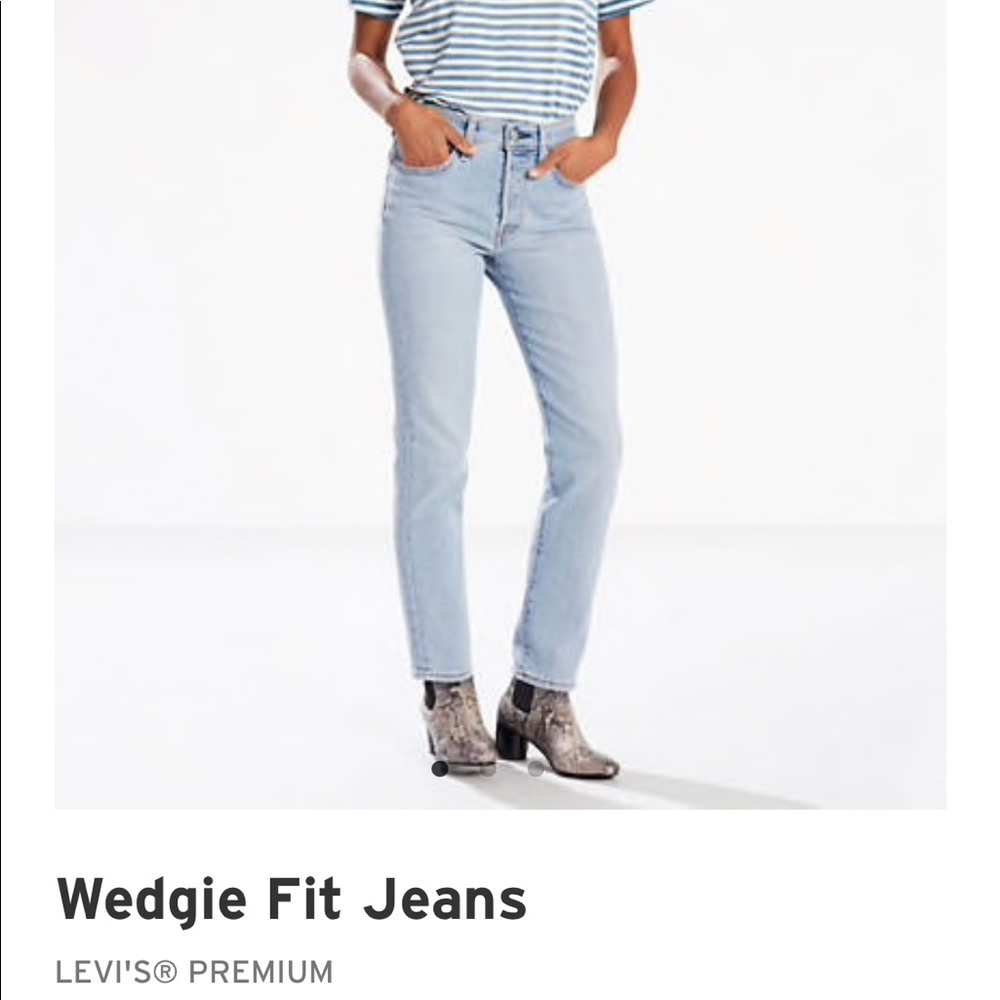 Levi Wedgie Jean